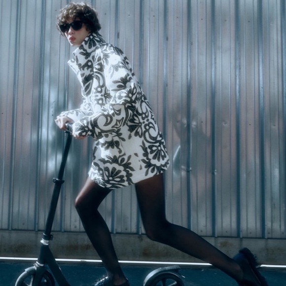 Zara printed quilted jacket - Picture 9 of 17